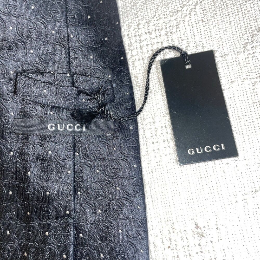 Gucci Men’s Dress Tie Size 57” 3.5” Black Logo Motif Business Formal City NWT - Picture 2 of 13